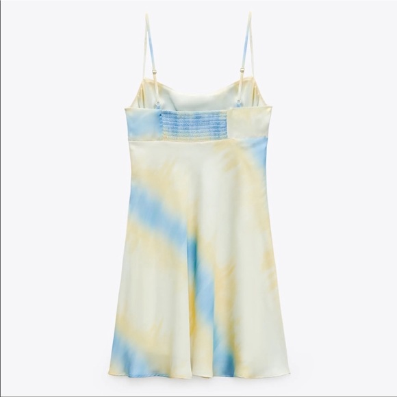 Zara satin dress - Picture 3 of 4